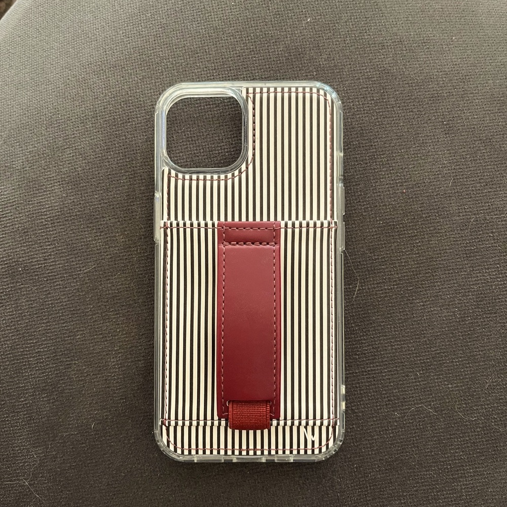 Walli iPhone 13/14 case like new (collab with Chris Loves Julia)